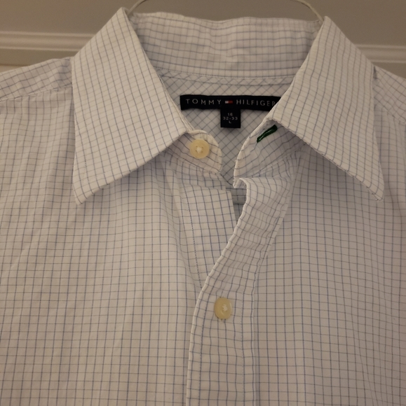 TOMMY HILFIGER: DRESS SHIRT. Size- L - Picture 6 of 11